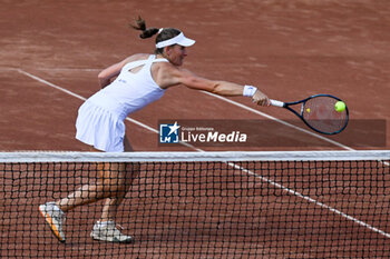 2024-07-19 - Timea Babos (HUN) playing duo with Ellen Perez (AUS) during the semifinal match vs. Katarzyna Piter (POL) and Fanny Stollar (HUN) at the WTA250 Hungarian Gran Prix Tennis on 18th July 2024 at Romai Teniszakademia, Budapest, Hungary - WTA HUNGARIAN GRAND PRIX - QUARTER FINALS  - INTERNATIONALS - TENNIS