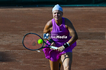 2024-07-19 - Diana Shnaider during the quarter finals match vs. Ella Seider (GER) at the WTA250 Hungarian Gran Prix Tennis on 19th July 2024 at Romai Teniszakademia, Budapest, Hungary - WTA HUNGARIAN GRAND PRIX - QUARTER FINALS  - INTERNATIONALS - TENNIS