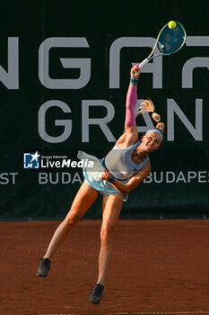 2024-07-19 - Rebecca Sramkova (SVK) during the quarter finals match vs. Eva Lys (GER) at the WTA250 Hungarian Gran Prix Tennis on 19th July 2024 at Romai Teniszakademia, Budapest, Hungary - WTA HUNGARIAN GRAND PRIX - QUARTER FINALS  - INTERNATIONALS - TENNIS