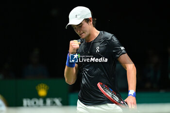 2024-09-11 - Joao Fonseca (BRA) in action during the 2024 Davis Cup Finals Group Stage Bologna match between the Italy and Brazil at Unipol Arena on September 11, 2024 in Bologna, Italy. - DAVIS CUP - INTERNATIONALS - TENNIS