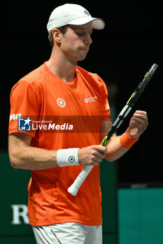 2024-09-12 - Botic van de Zandschulp (NED) in action during the 2024 Davis Cup Finals Group Stage Bologna match between the Netherlands and Brazil at Unipol Arena on September 12, 2024 in Bologna, Italy. - DAVIS CUP - INTERNATIONALS - TENNIS