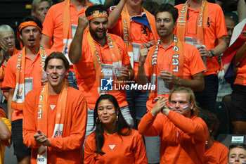 2024-09-12 - Fans Netherlands during the 2024 Davis Cup Finals Group Stage Bologna match between the Netherlands and Brazil at Unipol Arena on September 12, 2024 in Bologna, Italy. - DAVIS CUP - INTERNATIONALS - TENNIS