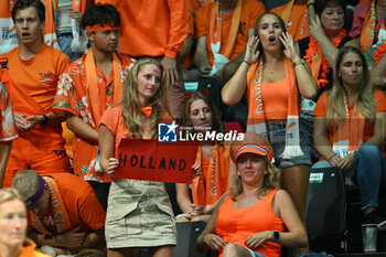 2024-09-12 - Fans Netherlands during the 2024 Davis Cup Finals Group Stage Bologna match between the Netherlands and Brazil at Unipol Arena on September 12, 2024 in Bologna, Italy. - DAVIS CUP - INTERNATIONALS - TENNIS