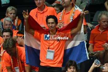 2024-09-12 - Fans Netherlands during the 2024 Davis Cup Finals Group Stage Bologna match between the Netherlands and Brazil at Unipol Arena on September 12, 2024 in Bologna, Italy. - DAVIS CUP - INTERNATIONALS - TENNIS