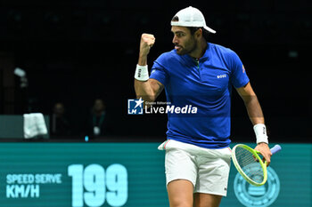 2024-09-13 - Matteo Berrettini (ITA) in action during the 2024 Davis Cup Finals Group Stage Bologna match between the Italy and Belgium at Unipol Arena on September 13, 2024 in Bologna, Italy. - DAVIS CUP - INTERNATIONALS - TENNIS