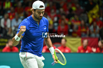 2024-09-13 - Matteo Berrettini (ITA) in action during the 2024 Davis Cup Finals Group Stage Bologna match between the Italy and Belgium at Unipol Arena on September 13, 2024 in Bologna, Italy. - DAVIS CUP - INTERNATIONALS - TENNIS