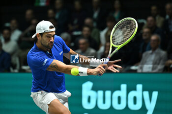 2024-09-13 - Matteo Berrettini (ITA) in action during the 2024 Davis Cup Finals Group Stage Bologna match between the Italy and Belgium at Unipol Arena on September 13, 2024 in Bologna, Italy. - DAVIS CUP - INTERNATIONALS - TENNIS