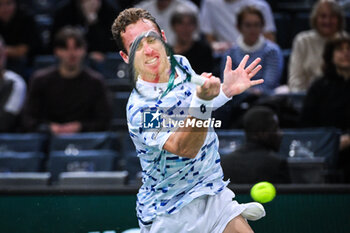 2024-10-28 - Roberto CARBALLES BAENA of Spain during the first day of the Rolex Paris Masters 2024, ATP Masters 1000 tennis tournament on October 28, 2024 at Accor Arena in Paris, France - TENNIS - ROLEX PARIS MASTERS 2024 - INTERNATIONALS - TENNIS