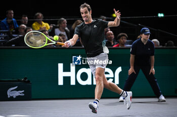 2024-10-29 - Richard GASQUET of France during the second day of the Rolex Paris Masters 2024, ATP Masters 1000 tennis tournament on October 29, 2024 at Accor Arena in Paris, France - TENNIS - ROLEX PARIS MASTERS 2024 - INTERNATIONALS - TENNIS