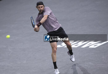 2024-10-29 - Jordan Thompson of Australia during day 2 of the Rolex Paris Masters 2024, an ATP Masters 1000 tennis tournament on 29 October 2024 at Accor Arena in Paris, France - TENNIS - ROLEX PARIS MASTERS 2024 - INTERNATIONALS - TENNIS