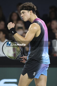 2024-10-29 - Ben Shelton of USA during day 2 of the Rolex Paris Masters 2024, an ATP Masters 1000 tennis tournament on 29 October 2024 at Accor Arena in Paris, France - TENNIS - ROLEX PARIS MASTERS 2024 - INTERNATIONALS - TENNIS