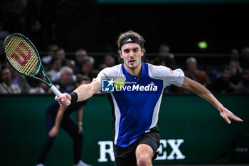 31/10/2024 - Stefanos TSITSIPAS of Greece during the fourth day of the Rolex Paris Masters 2024, ATP Masters 1000 tennis tournament on October 31, 2024 at Accor Arena in Paris, France - TENNIS - ROLEX PARIS MASTERS 2024 - INTERNAZIONALI - TENNIS