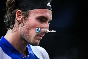 31/10/2024 - Stefanos TSITSIPAS of Greece during the fourth day of the Rolex Paris Masters 2024, ATP Masters 1000 tennis tournament on October 31, 2024 at Accor Arena in Paris, France - TENNIS - ROLEX PARIS MASTERS 2024 - INTERNAZIONALI - TENNIS