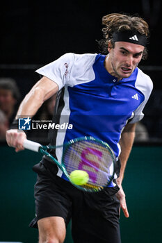 31/10/2024 - Stefanos TSITSIPAS of Greece during the fourth day of the Rolex Paris Masters 2024, ATP Masters 1000 tennis tournament on October 31, 2024 at Accor Arena in Paris, France - TENNIS - ROLEX PARIS MASTERS 2024 - INTERNAZIONALI - TENNIS