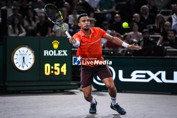 31/10/2024 - Arthur FILS of France during the fourth day of the Rolex Paris Masters 2024, ATP Masters 1000 tennis tournament on October 31, 2024 at Accor Arena in Paris, France - TENNIS - ROLEX PARIS MASTERS 2024 - INTERNAZIONALI - TENNIS