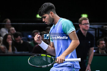 31/10/2024 - Carlos ALCARAZ of Spain celebrates his point during the fourth day of the Rolex Paris Masters 2024, ATP Masters 1000 tennis tournament on October 31, 2024 at Accor Arena in Paris, France - TENNIS - ROLEX PARIS MASTERS 2024 - INTERNAZIONALI - TENNIS