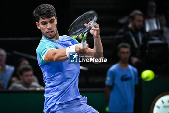 31/10/2024 - Carlos ALCARAZ of Spain during the fourth day of the Rolex Paris Masters 2024, ATP Masters 1000 tennis tournament on October 31, 2024 at Accor Arena in Paris, France - TENNIS - ROLEX PARIS MASTERS 2024 - INTERNAZIONALI - TENNIS