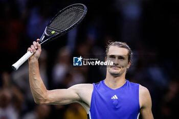 31/10/2024 - Alexander ZVEREV of Germany celebrates his victory during the fourth day of the Rolex Paris Masters 2024, ATP Masters 1000 tennis tournament on October 31, 2024 at Accor Arena in Paris, France - TENNIS - ROLEX PARIS MASTERS 2024 - INTERNAZIONALI - TENNIS