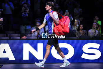 31/10/2024 - Stefanos TSITSIPAS of Greece during the fourth day of the Rolex Paris Masters 2024, ATP Masters 1000 tennis tournament on October 31, 2024 at Accor Arena in Paris, France - TENNIS - ROLEX PARIS MASTERS 2024 - INTERNAZIONALI - TENNIS