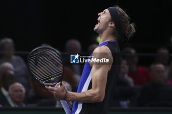 31/10/2024 - Alexander Zverev of Germany during day 4 of the Rolex Paris Masters 2024, an ATP Masters 1000 tennis tournament on October 31, 2024 at Accor Arena in Paris, France - TENNIS - ROLEX PARIS MASTERS 2024 - INTERNAZIONALI - TENNIS