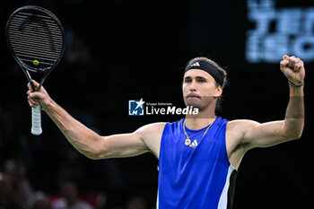 02/11/2024 - Alexander ZVEREV of Germany celebrates his victory during the sixth day of the Rolex Paris Masters 2024, ATP Masters 1000 tennis tournament on November 02, 2024 at Accor Arena in Paris, France - TENNIS - ROLEX PARIS MASTERS 2024 - INTERNAZIONALI - TENNIS