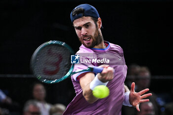 02/11/2024 - Karen KHACHANOV of Russia during the sixth day of the Rolex Paris Masters 2024, ATP Masters 1000 tennis tournament on November 02, 2024 at Accor Arena in Paris, France - TENNIS - ROLEX PARIS MASTERS 2024 - INTERNAZIONALI - TENNIS