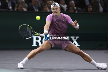 02/11/2024 - Holger Rune of Denmark during day 6 of the Rolex Paris Masters 2024, an ATP Masters 1000 tennis tournament on November 2, 2024 at Accor Arena in Paris, France - TENNIS - ROLEX PARIS MASTERS 2024 - INTERNAZIONALI - TENNIS