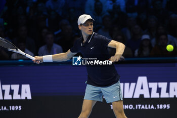 2024-11-10 - Jannik Sinner (Italy) during the match againts Alexander De Minaur (Australia) - 2024 ATP NITTO FINALS - SINNER VS DE MINAUR - INTERNATIONALS - TENNIS