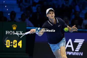 2024-11-10 - Jannik Sinner (Italy) during the match againts Alexander De Minaur - 2024 ATP NITTO FINALS - SINNER VS DE MINAUR - INTERNATIONALS - TENNIS