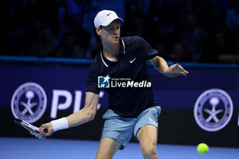 2024-11-10 - Jannik Sinner (Italy) during the match againts Alexander De Minaur - 2024 ATP NITTO FINALS - SINNER VS DE MINAUR - INTERNATIONALS - TENNIS