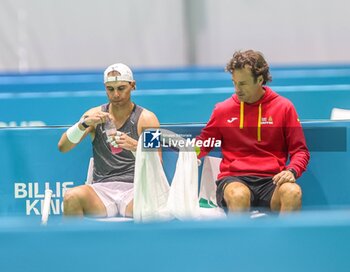 2024-11-17 - November 16, 2024 (Malaga) This was the second day of training for Rafa Nadal on the track in Malaga: all ready for his farewell to the Davis Cup. The tennis legend started preparations for the duel against the Netherlands under the watchful eye of David Ferrer and Carlos Moya. Cordon Press - DAVIS CUP - CARLOS ALCARAZ - TRAINING - INTERNATIONALS - TENNIS