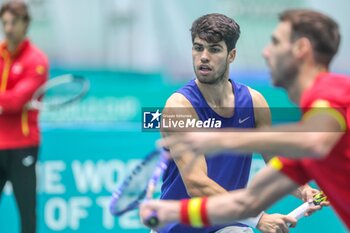 2024-11-17 - November 16, 2024 (Malaga) Carlos Alcaraz is already starting to prepare for the Davis Cup that will be played this week in Malaga. Today he has performed his first training at the Martin Carpena in Malaga Cordon Press - DAVIS CUP - CARLOS ALCARAZ - TRAINING - INTERNATIONALS - TENNIS