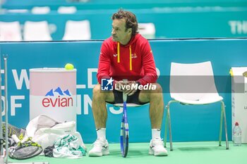 2024-11-17 - November 16, 2024 (Malaga) This was the second day of training for Rafa Nadal on the track in Malaga: all ready for his farewell to the Davis Cup. The tennis legend started preparations for the duel against the Netherlands under the watchful eye of David Ferrer and Carlos Moya. Cordon Press - DAVIS CUP - CARLOS ALCARAZ - TRAINING - INTERNATIONALS - TENNIS