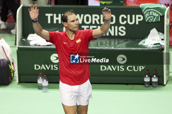 2024-11-19 - Rafael Nadal of Spain salutes the supporters after his defeat during the 2024 Davis Cup Finals quarter-final tennis tie between Netherlands and Spain at Palacio de Deportes Jose Maria Martin Carpena on 19 November 2024 in Malaga, Spain - TENNIS - DAVIS CUP 2024 - 1/4 - NETHERLANDS V SPAIN - INTERNATIONALS - TENNIS