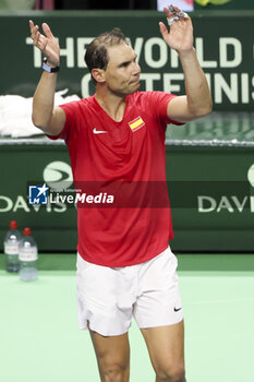 2024-11-19 - Rafael Nadal of Spain salutes the supporters after his defeat during the 2024 Davis Cup Finals quarter-final tennis tie between Netherlands and Spain at Palacio de Deportes Jose Maria Martin Carpena on 19 November 2024 in Malaga, Spain - TENNIS - DAVIS CUP 2024 - 1/4 - NETHERLANDS V SPAIN - INTERNATIONALS - TENNIS