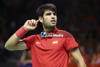 2024-11-19 - Carlos Alcaraz of Spain during the 2024 Davis Cup Finals quarter-final tennis tie between Netherlands and Spain at Palacio de Deportes Jose Maria Martin Carpena on 19 November 2024 in Malaga, Spain - TENNIS - DAVIS CUP 2024 - 1/4 - NETHERLANDS V SPAIN - INTERNATIONALS - TENNIS