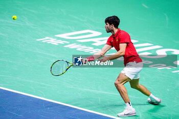 2024-11-19 - Carlos Alcaraz of Spain in action against Tallon Griekspoor of Netherlands during the Davis Cup 2024, quarter-final tennis event between Netherlands and Spain on 19 November 2024 in Malaga, Spain - TENNIS - DAVIS CUP 2024 - 1/4 - NETHERLANDS V SPAIN - INTERNATIONALS - TENNIS