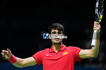 2024-11-20 - Carlos Alcaraz of Spain plays doubles during the Davis Cup 2024, quarter-final tennis event between Netherlands and Spain on 19 November 2024 in Malaga, Spain - TENNIS - DAVIS CUP 2024 - 1/4 - NETHERLANDS V SPAIN - INTERNATIONALS - TENNIS