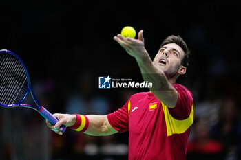 2024-11-20 - Marcel Granollers of Spain plays doubles during the Davis Cup 2024, quarter-final tennis event between Netherlands and Spain on 19 November 2024 in Malaga, Spain - TENNIS - DAVIS CUP 2024 - 1/4 - NETHERLANDS V SPAIN - INTERNATIONALS - TENNIS