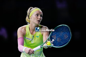 2024-11-20 - Rebecca Sramkova of Slovakia in action against Jasmine Paolini of Italy, Final tennis match between Slovakia and Italy during the Billie Jean King Cup 2024 on 20 November 2024 in Malaga, Spain - TENNIS - BILLIE JEAN KING CUP 2024 - FINAL - INTERNATIONALS - TENNIS