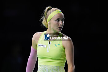 2024-11-20 - Rebecca Sramkova of Slovakia in action against Jasmine Paolini of Italy, Final tennis match between Slovakia and Italy during the Billie Jean King Cup 2024 on 20 November 2024 in Malaga, Spain - TENNIS - BILLIE JEAN KING CUP 2024 - FINAL - INTERNATIONALS - TENNIS