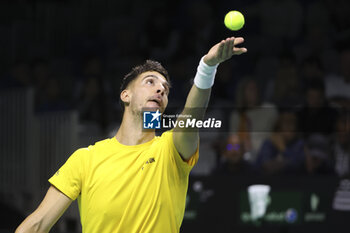 2024-11-21 - Thanasi Kokkinakis of Australia against Ben Shelton of USA during the 2024 Davis Cup Finals quarter-final tennis tie between United States (USA) and Australia at Palacio de Deportes Jose Maria Martin Carpena on November 21, 2024 in Malaga, Spain - TENNIS - DAVIS CUP 2024 - 1/4 - USA V AUSTRALIA - INTERNATIONALS - TENNIS