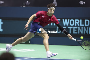 2024-11-21 - Ben Shelton of USA during the 2024 Davis Cup Finals quarter-final tennis tie between United States (USA) and Australia at Palacio de Deportes Jose Maria Martin Carpena on November 21, 2024 in Malaga, Spain - TENNIS - DAVIS CUP 2024 - 1/4 - USA V AUSTRALIA - INTERNATIONALS - TENNIS