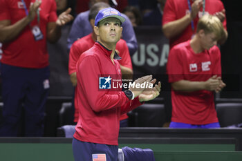 2024-11-21 - USA Davis Cup Captain Bob Bryan during the 2024 Davis Cup Finals quarter-final tennis tie between United States (USA) and Australia at Palacio de Deportes Jose Maria Martin Carpena on November 21, 2024 in Malaga, Spain - TENNIS - DAVIS CUP 2024 - 1/4 - USA V AUSTRALIA - INTERNATIONALS - TENNIS