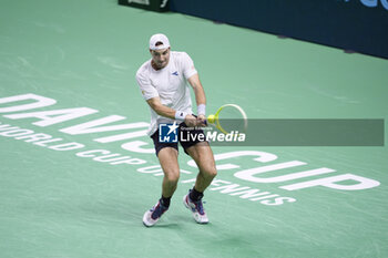 2024-11-22 - Jan-Lennard Struff of Germany in action against Tallon Griekspoor of Netherlands during the Davis Cup 2024, Semi-Finals tennis event between Germany and Netherlands on November 22, 2024 at Martin Carpena Pavilion in Malaga, Spain - TENNIS - DAVIS CUP 2024 - 1/2 - GERMANY V NETHERLANDS - INTERNATIONALS - TENNIS