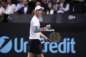 2024-11-22 - Daniel Altmaier of Germany in action against Botic Van de Zandschulp of Netherlands during the Davis Cup 2024, Semi-Finals tennis event between Germany and Netherlands on November 22, 2024 at Martin Carpena Pavilion in Malaga, Spain - TENNIS - DAVIS CUP 2024 - 1/2 - GERMANY V NETHERLANDS - INTERNATIONALS - TENNIS