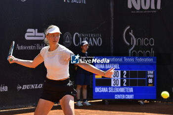 11/07/2024 - Mona Barthel (BEL)
ATV Tenis Open - W75 Rome
Round of 16
11 luglio 2024
Circolo Antico tiro a volo – Rome, Italy - ATV TENNIS OPEN - ITFW75 - NAZIONALI - TENNIS