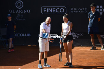 13/07/2024 - Chair umpire and Lina Ǵorčeska (MKD) during the semifinal match against Petra Marcinko (HRV) ATV Tenis Open - W75 Rome Semifinals 13 luglio 2024 Circolo Antico tiro a volo – Rome, Italy - ATV TENNIS OPEN - ITFW75 - NAZIONALI - TENNIS