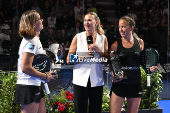 2024-06-23 - Lucia Sainz Pelegri and Patricia Llaguno Zielinski the winners during the awards ceremony of the BNL Italy Major Premier Padel at Foro Italico in Rome, Italy on July 23th, 2024 - BNL ITALY MAJOR PREMIER PADEL - PADEL - TENNIS