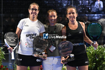 2024-06-23 - Lucia Sainz Pelegri and Patricia Llaguno Zielinski the winners during the awards ceremony of the BNL Italy Major Premier Padel at Foro Italico in Rome, Italy on July 23th, 2024 - BNL ITALY MAJOR PREMIER PADEL - PADEL - TENNIS